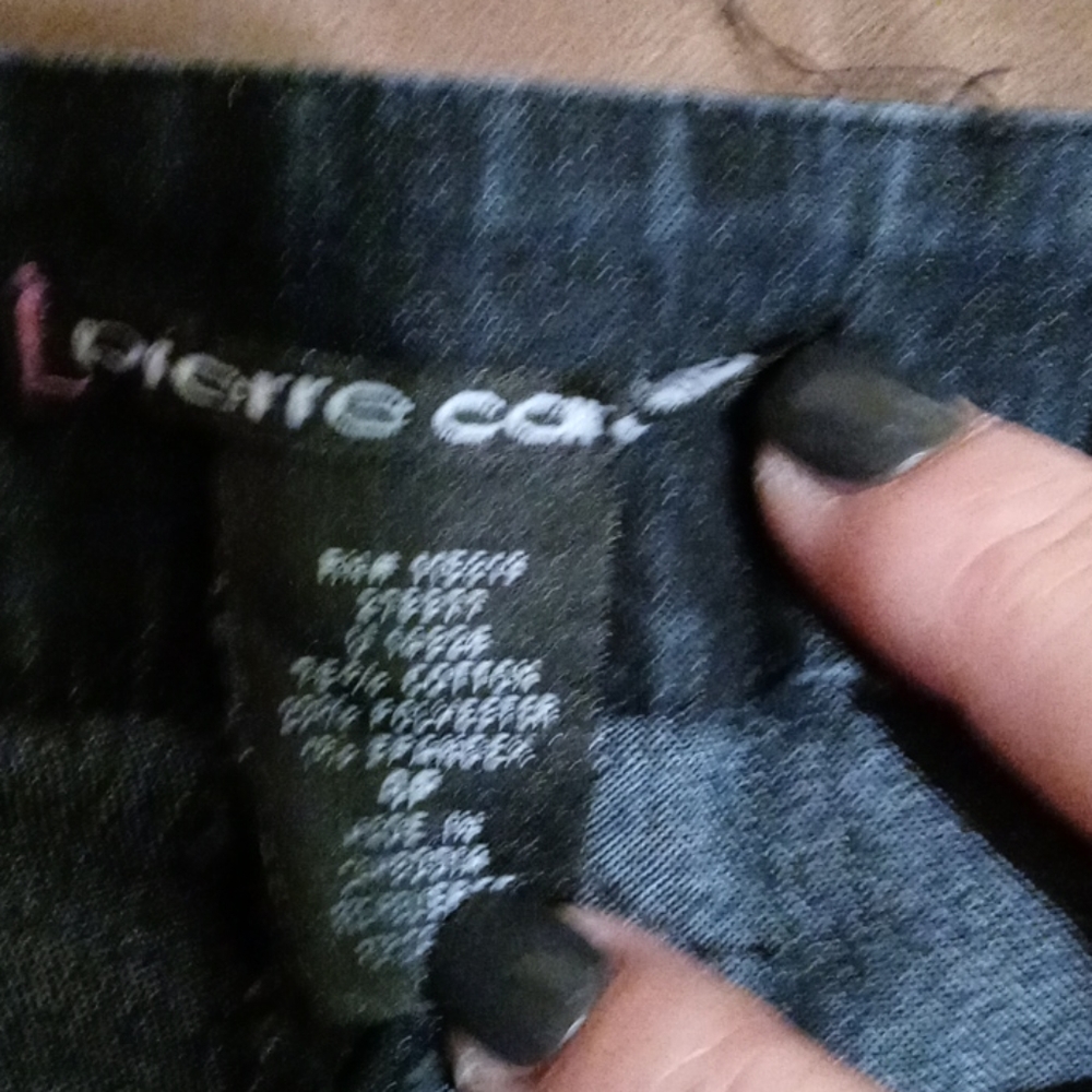 Jeans - Picture 2 of 3